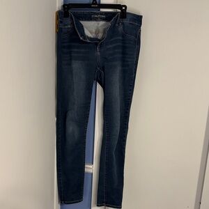 Maurices  size 14 Faded Blue Denim Jeans skinny